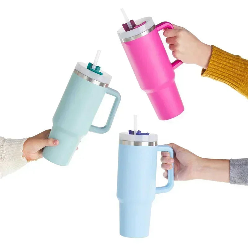 Copo Térmico de Café com Canudo de 40oz e Alça, Garrafa de Água Portátil para Carro em Aço Inoxidável com Grande Capacidade, Ideal para Viagens, BPA Free.